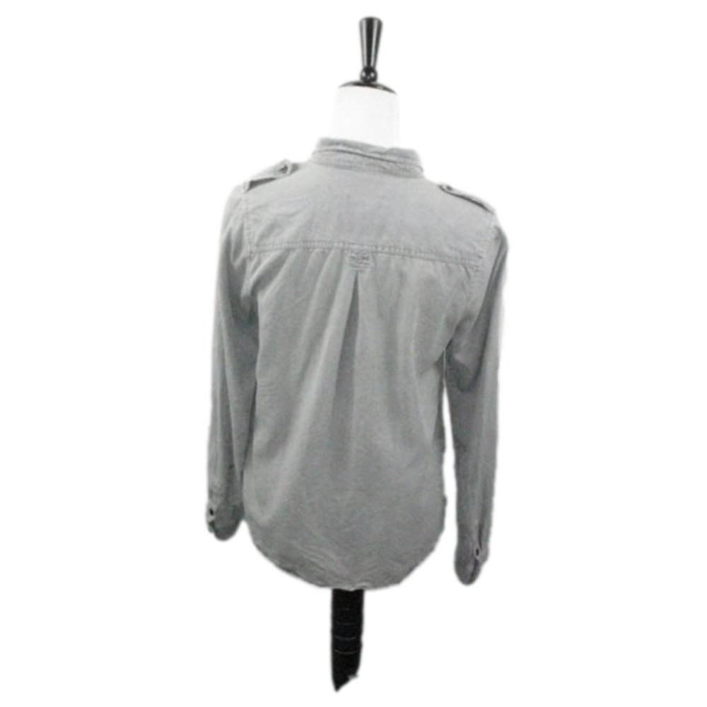 Universal Thread Gray Button Front Blouse Size Small - Picture 3 of 4